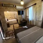 Babussor Konagi Hotel